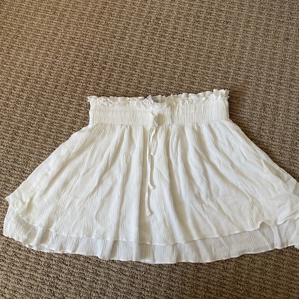 White skater skirt